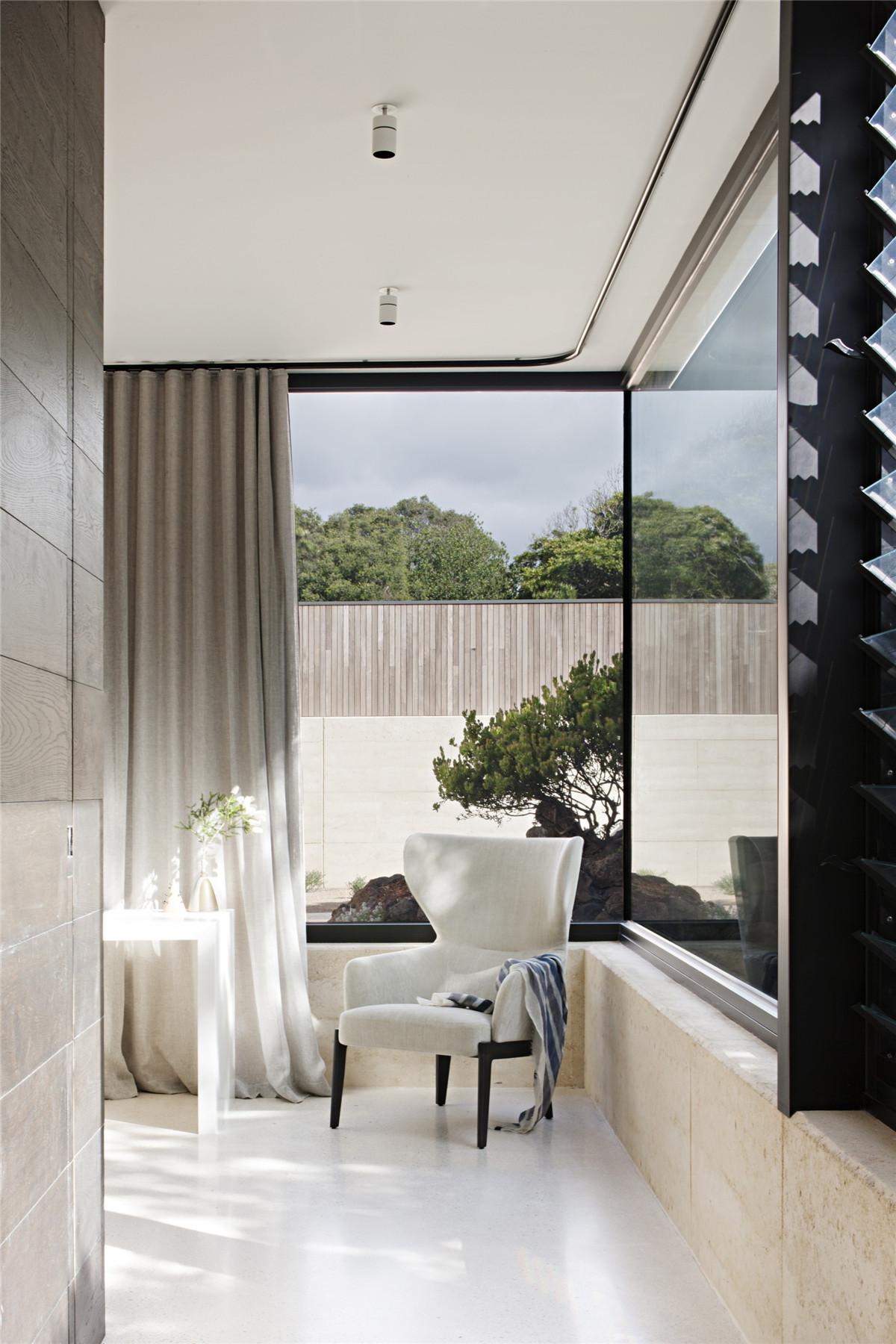 与树木交织的板筑小屋丨澳大利亚-14