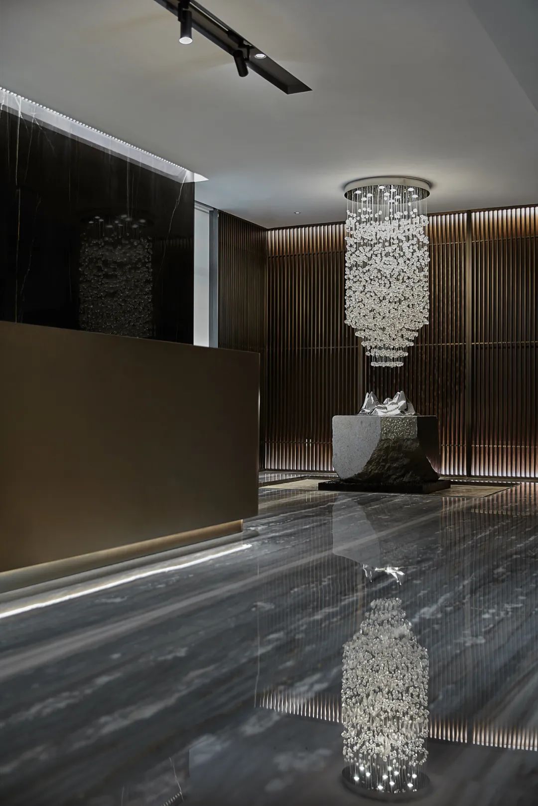 深圳湾奢华天际办公空间，内外兼修的雅奢设计-23