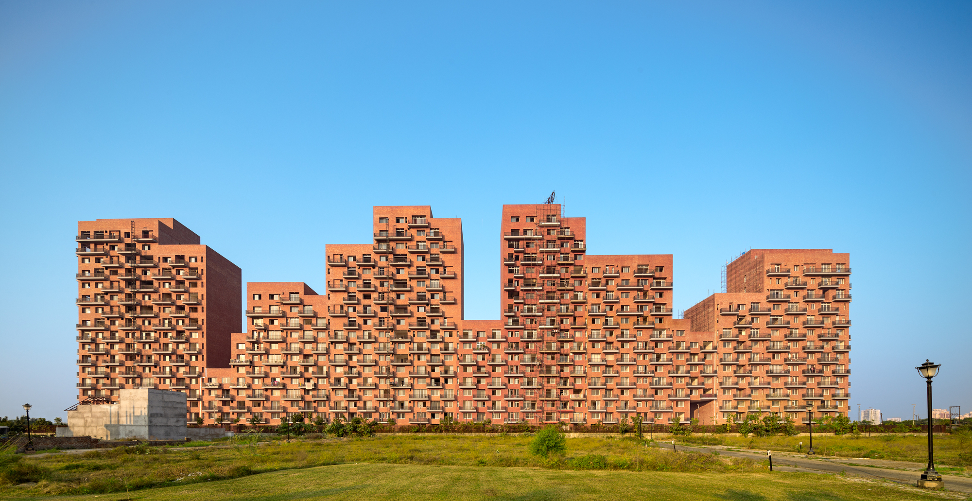 奥兰治城堡集团住宅区丨印度丨MVRDV,Studio Archohm-17