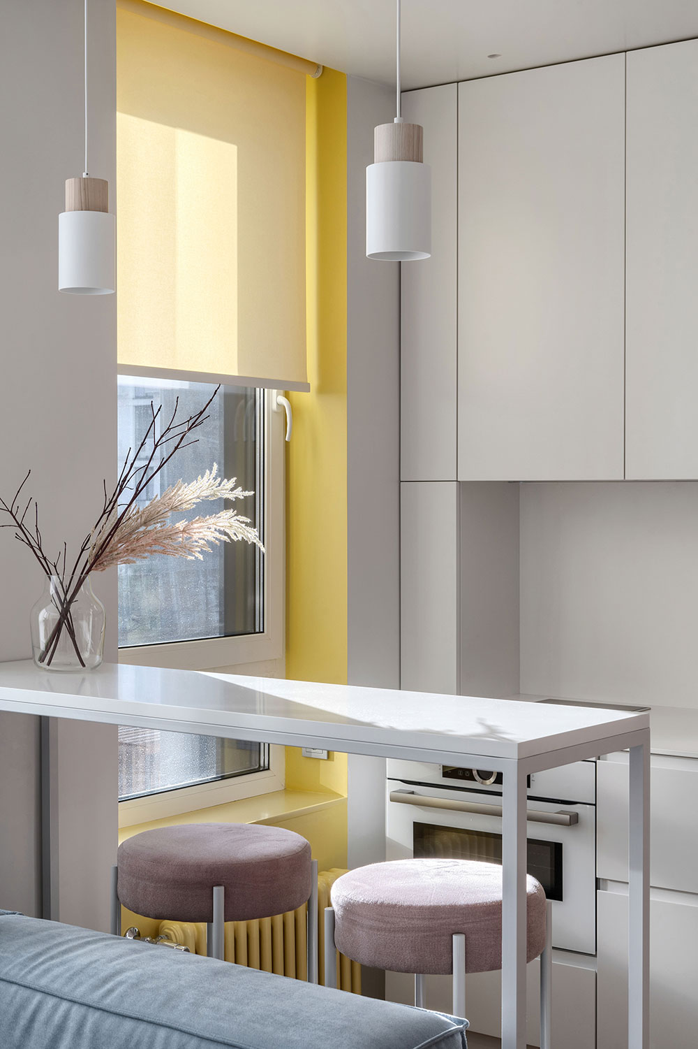 基辅 32㎡小公寓 | 粉色、蓝色、黄色打造温馨迷你空间-6
