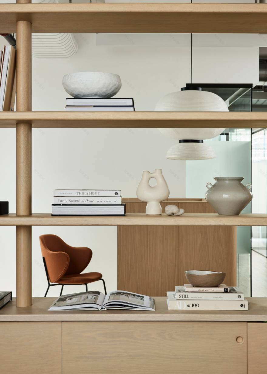 曼哈顿斯堪的纳维亚风格阁楼办公室设计丨美国曼哈顿丨纽约设计师克里斯蒂娜·洛克斯-13