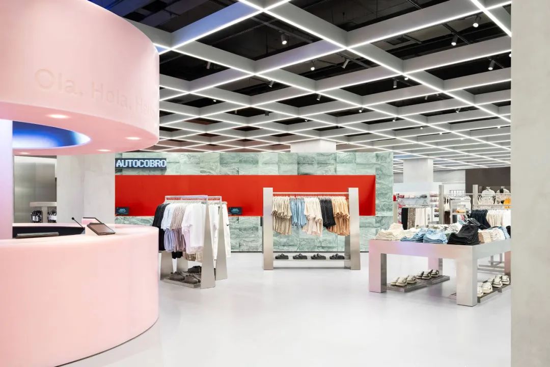 Bershka 西班牙新店室内设计丨西班牙巴伦西亚丨OMA 建筑工作室-3