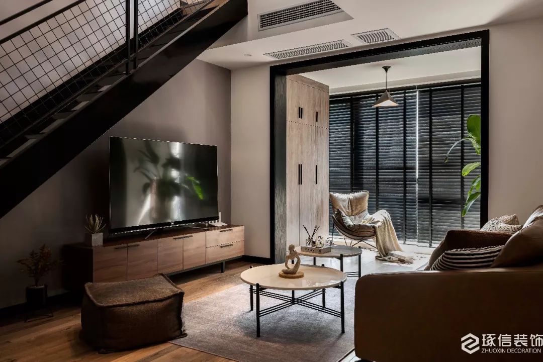 云端 80 后的自由随性混搭风-45