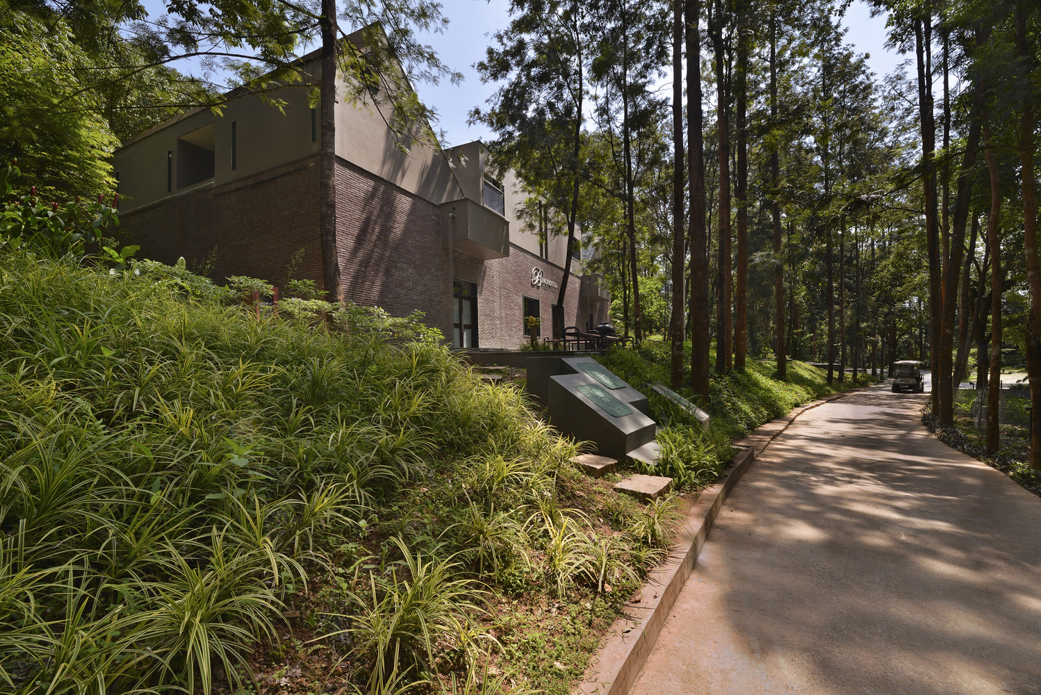 Manja Spa  PLAYGROUP Studio + AHCPL-37