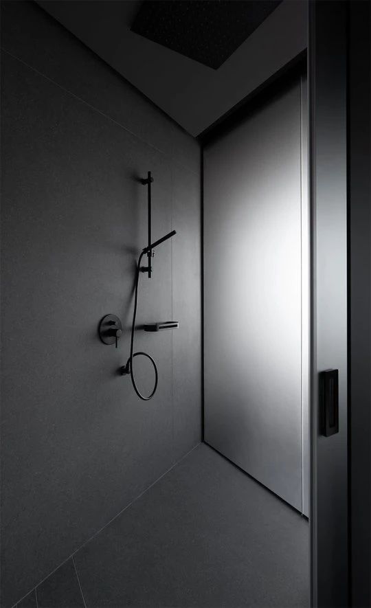 简约灰色调,打造高级感单身公寓-32