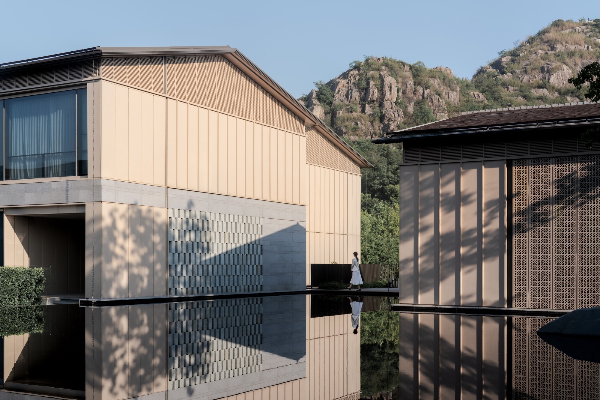 苏州狮山悦榕庄及悦椿酒店丨中国苏州丨goa大象设计,HBA,金螳螂,诗加达,MEDG现工设计等-3