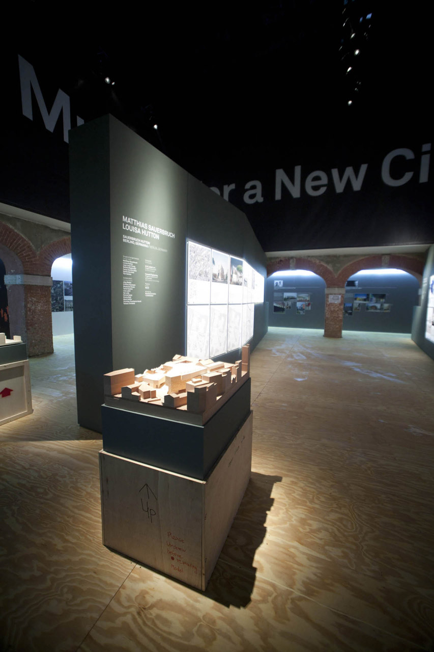  Temporary pavilion inside a cloister 
			-7