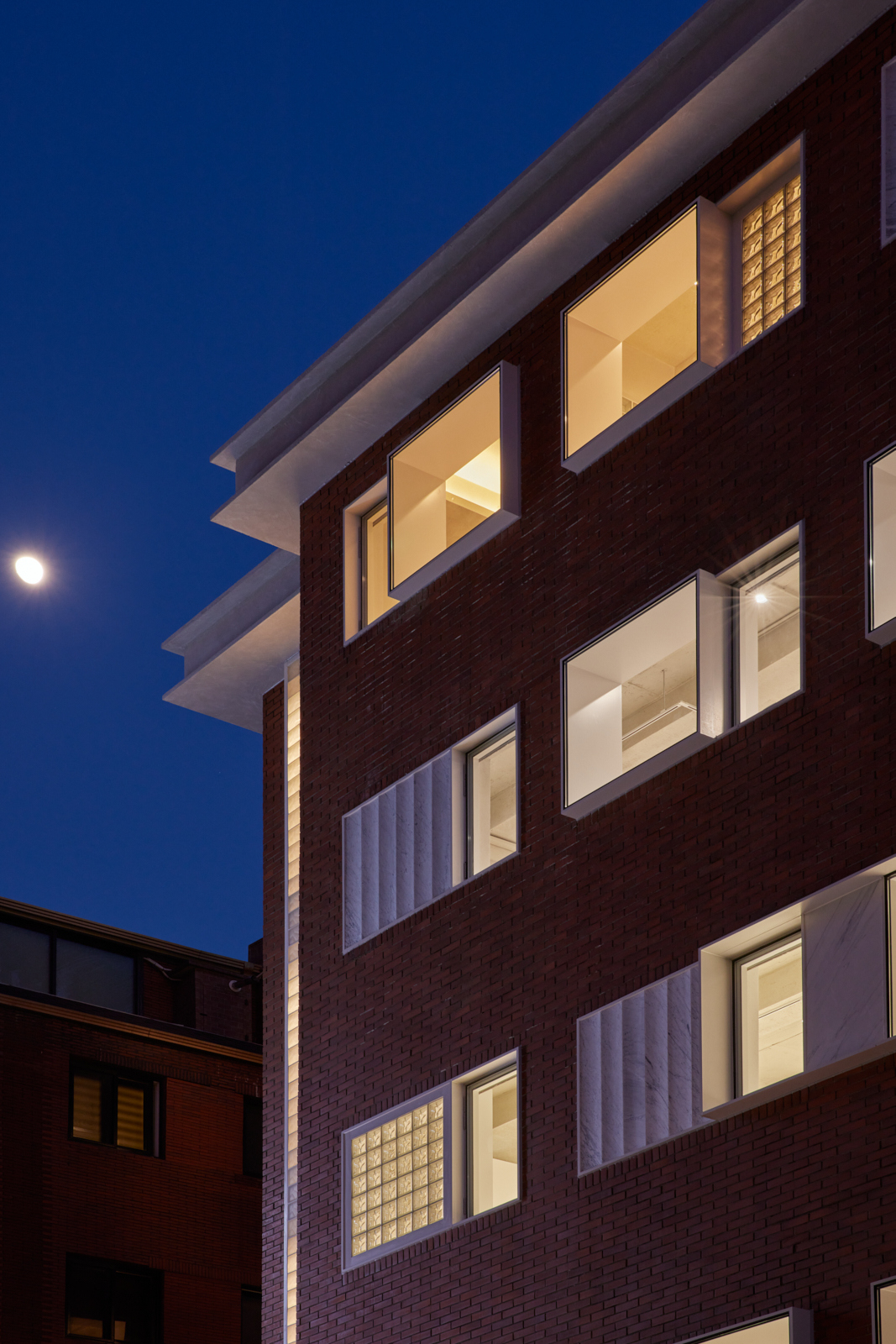 九个窗户，S·E·E·D 房屋丨韩国首尔丨S.E.E.D haus-37