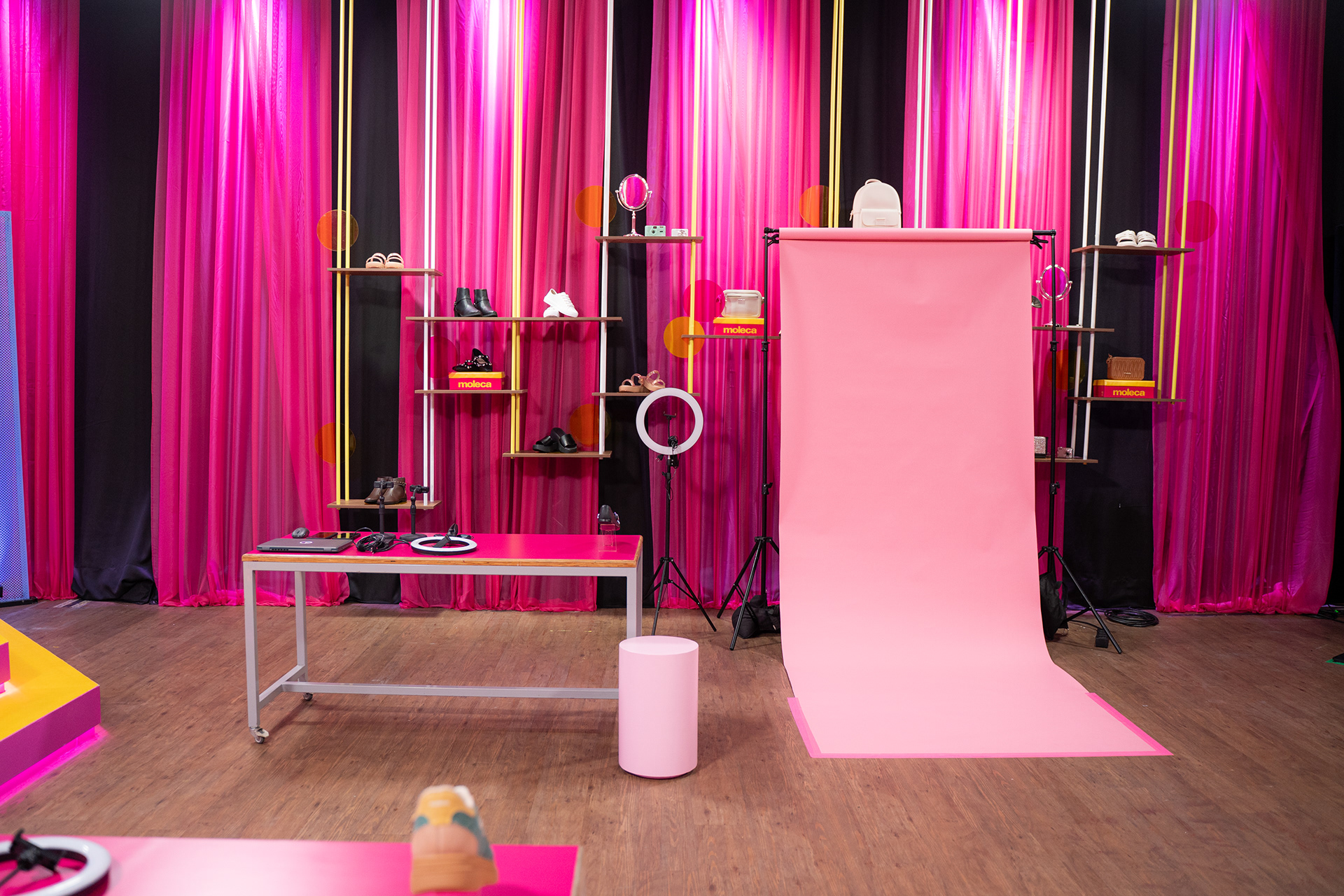 Moleca, o reality | Prod de cenografia-3