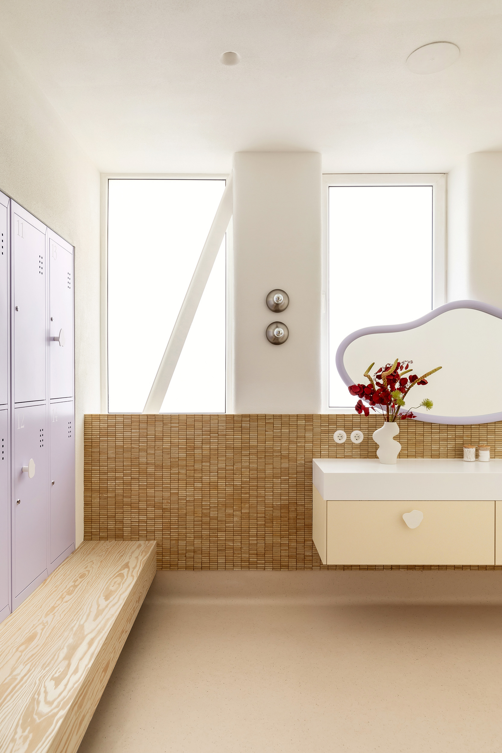 整体瑜伽工作室丨乌克兰基辅-40