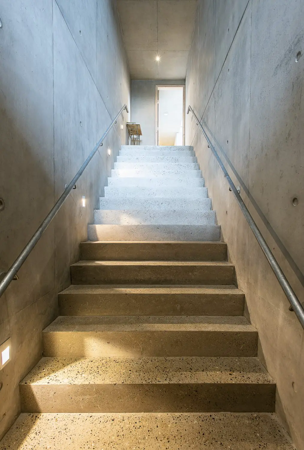 自建环保木屋 | 英伦设计师的生态家园-19