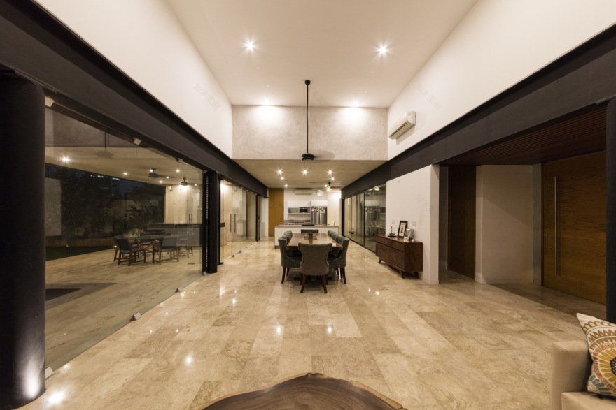 墨西哥尤卡坦梅里达市北部 House ALTABRISA 住宅设计-19