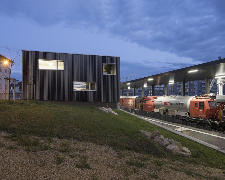 消防站 TES丨瑞士丨GiovanoliMozer architectes-8