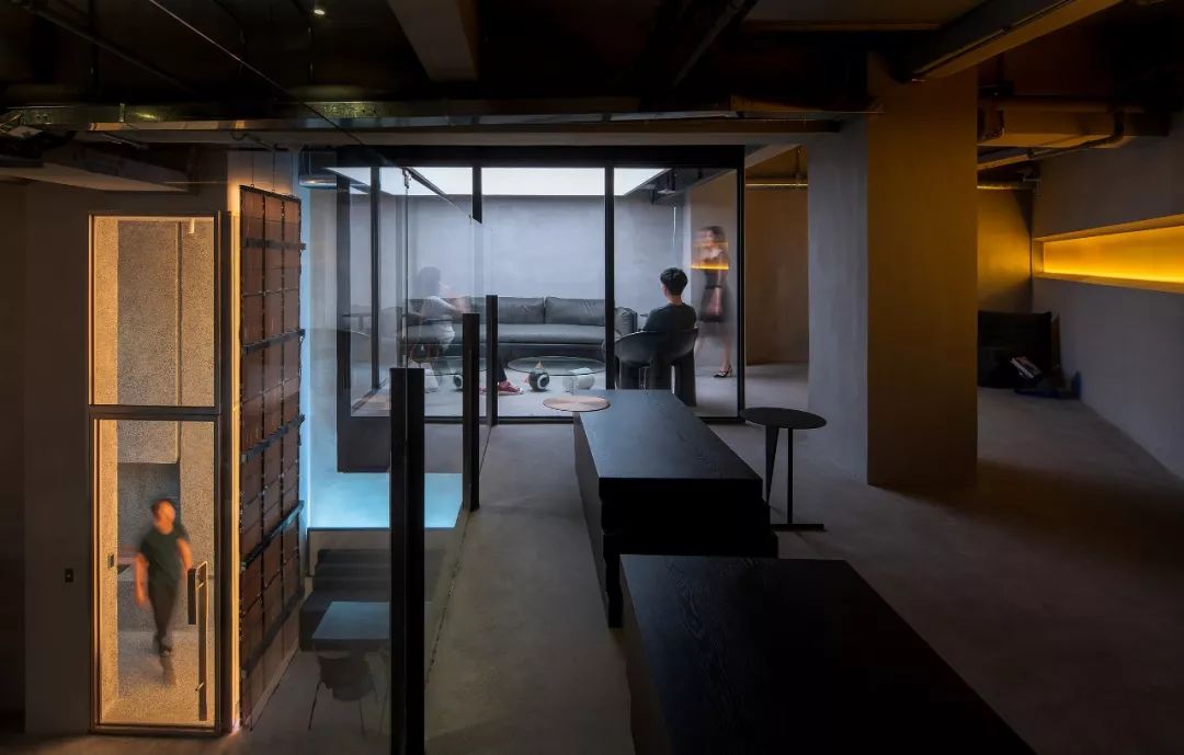 赛博朋克酒吧 | 科技与未来的碰撞-57