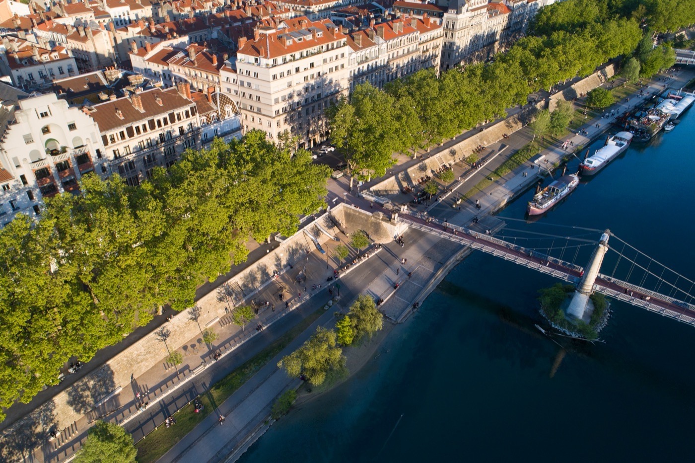 里昂罗讷河畔景观设计-6