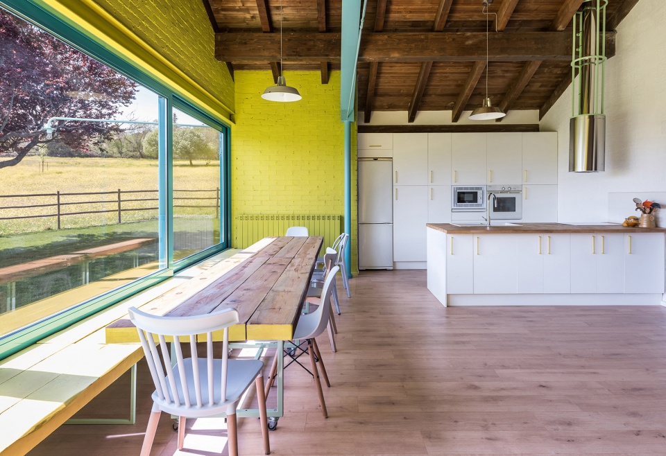 新旧共生,农城融合的西班牙乡村住宅-31