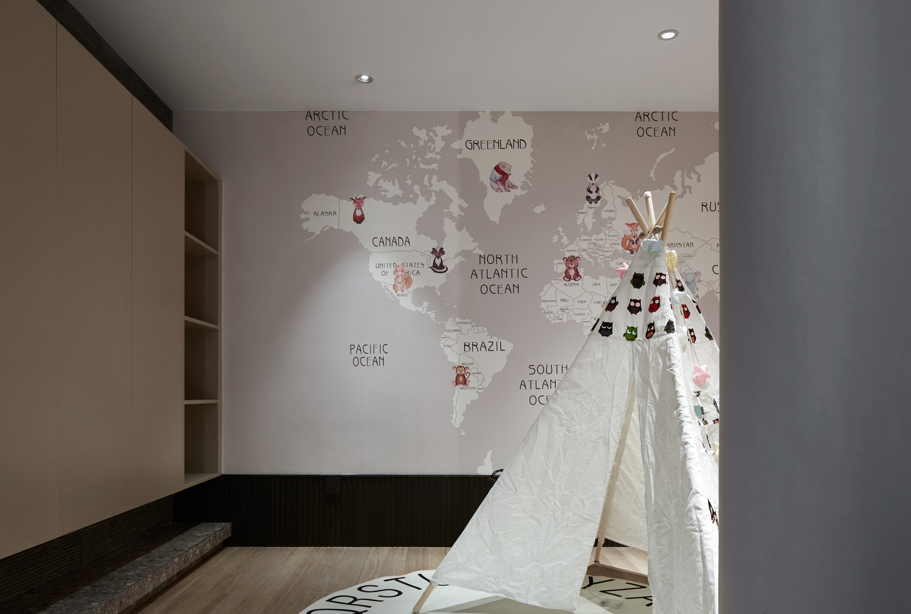 一半：向左童趣，向右型格 | 东荷逸品空间设计-24