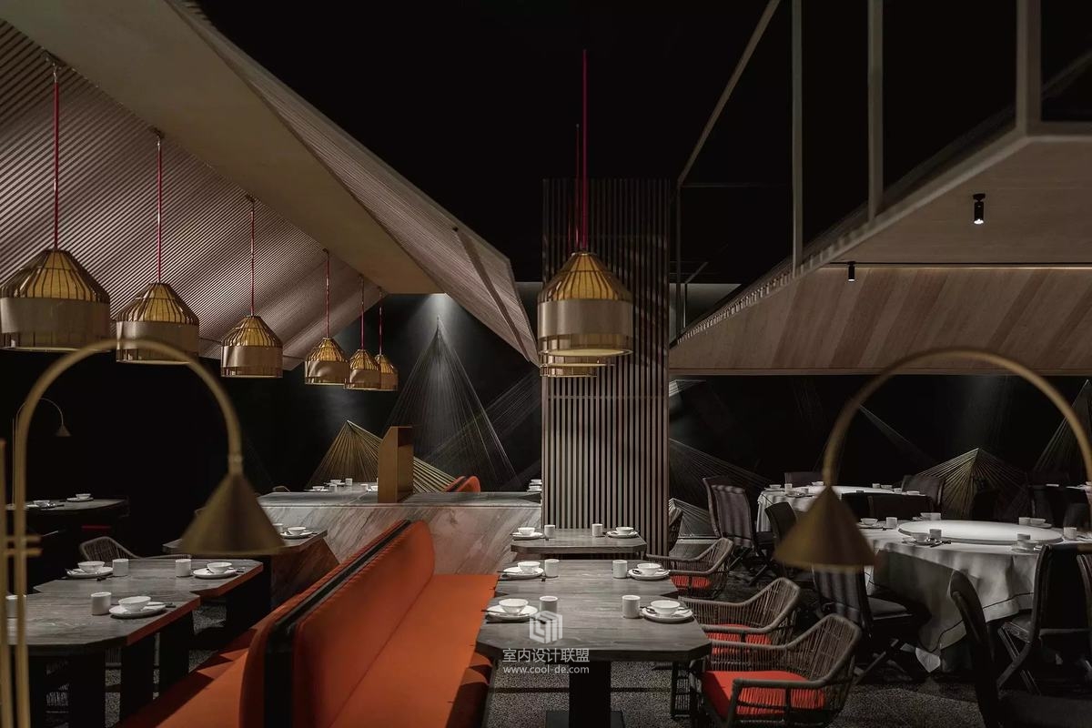 成都蜂鸟设计·顺风 123 爱琴海 · 山城风味融入现代餐厅-12
