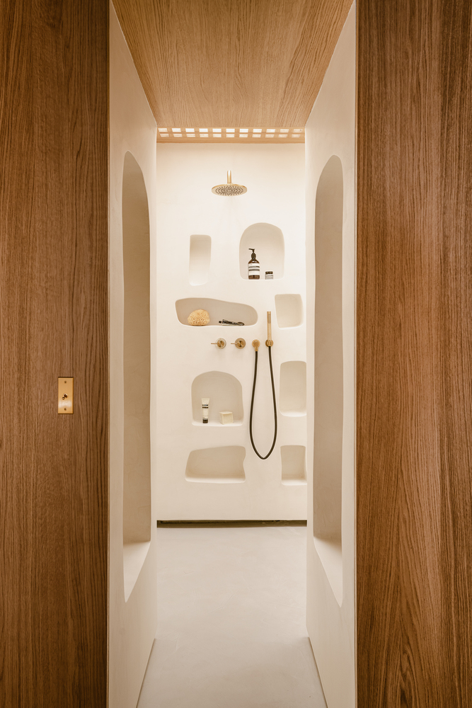 历史韵味的现代公寓改造-32