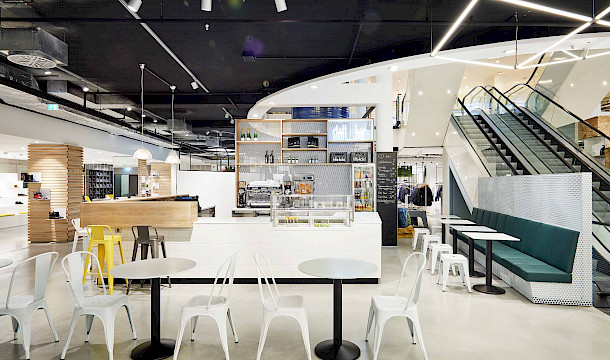 Kaiser · Ganter Group在弗莱堡实现的年轻时尚楼层丨德国丨Blocher Partners-15