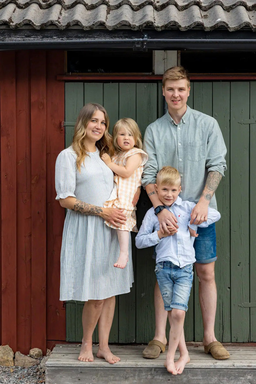 瑞典农场的温馨儿童小屋-13