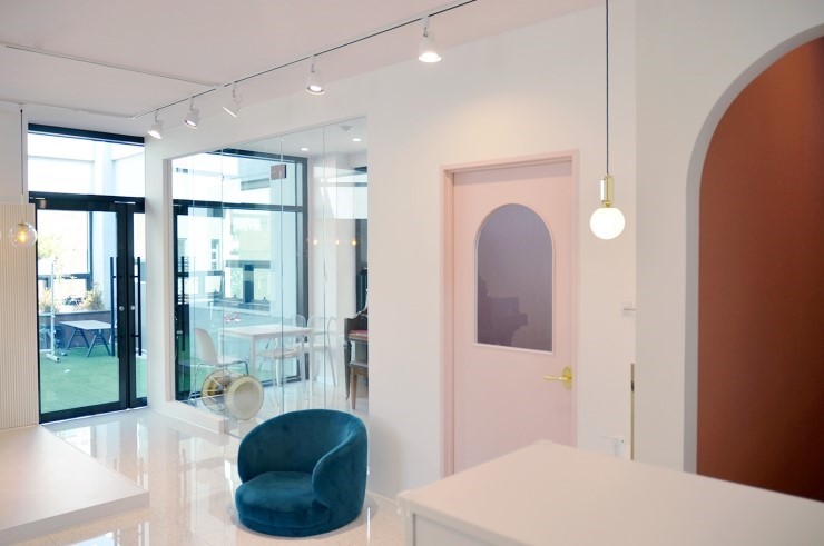 简约白调音乐学校 打造优雅氛围-3