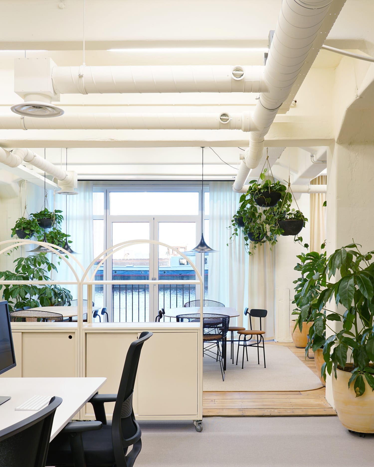 Kvistad Redesigns Bakken & Bæck’s Amsterdam Office.-16