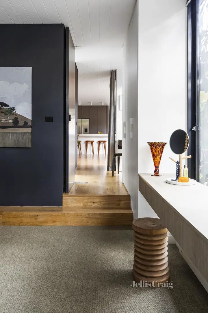 墨尔本建筑师夫妇打造翻新设计之家-11