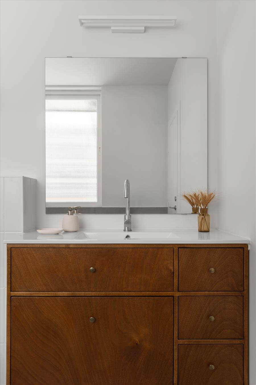 特拉维夫一座保护建筑内公寓的粗野主义设计装修丨以色列特拉维夫丨建筑师兼室内设计师Shir Margolin-48