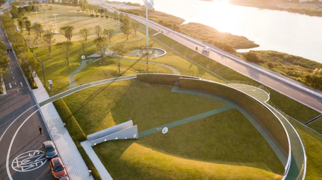 大地艺术激发场地活力 | 万科海上明月-37