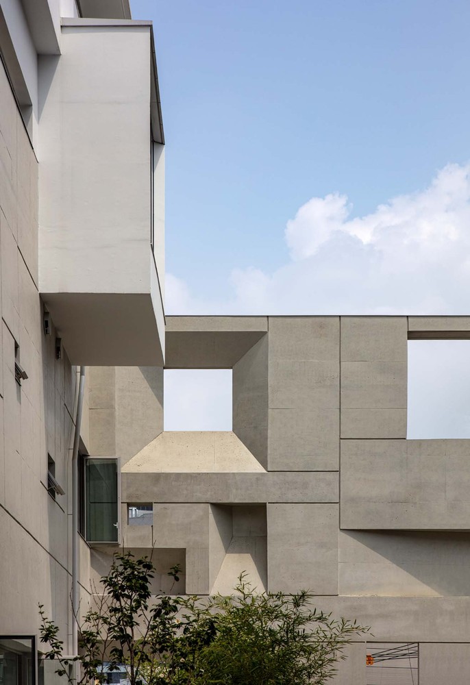 Aquarius Pyramid House | 韩国顶级影星的纪念碑式住宅设计-29