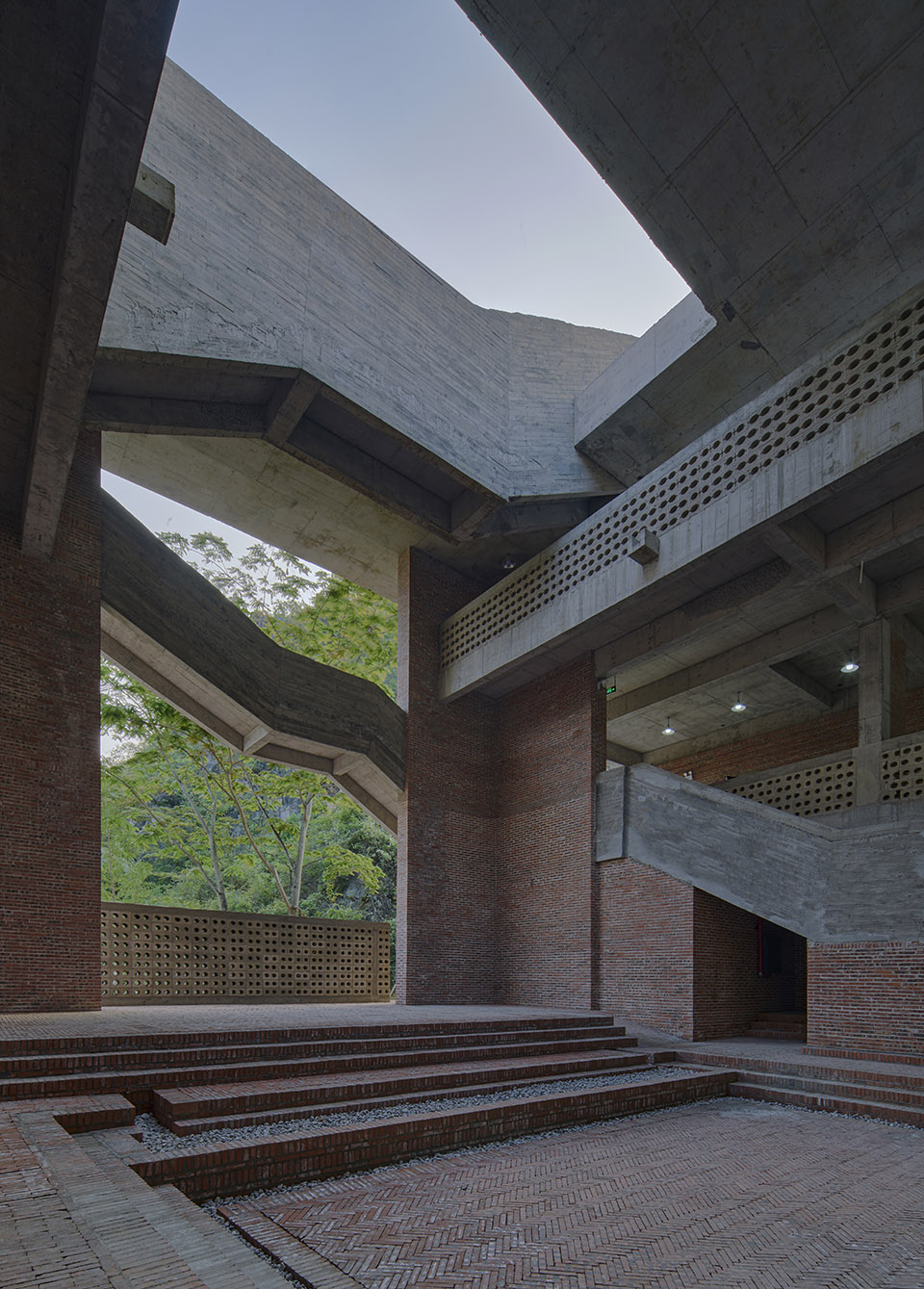 江华瑶族水口镇如意村文化服务中心及特色工坊丨中国湖南丨地方工作室&湖南大学设计研究院有限公司-73