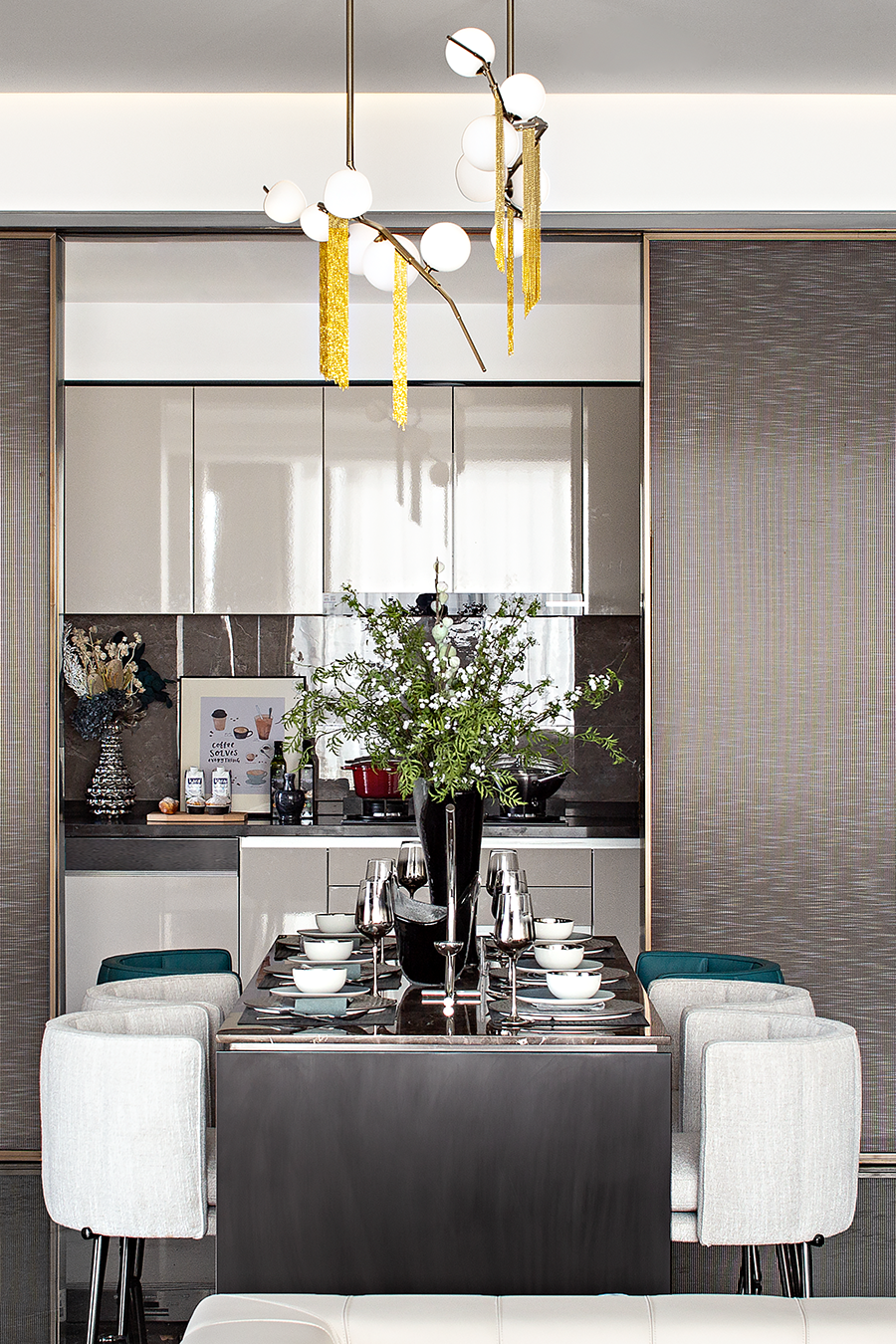 雕塑艺术与光影的奢华平层设计-16