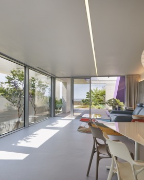 Square House · 漂浮的度假胜地