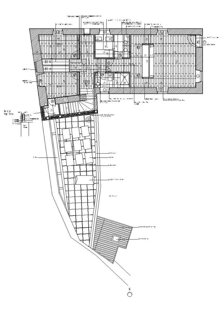 里斯本洛里什住宅 · 旧建筑新生命,彩色空间营造生活美学-59