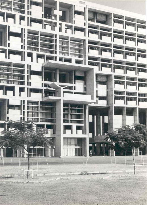 印度昌迪加尔秘书处大楼丨勒·柯布西耶（Le Corbusier）-31