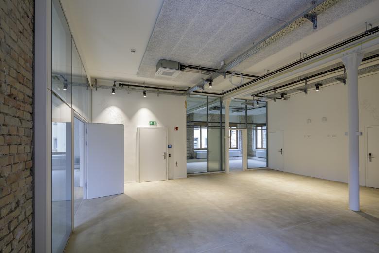 旧蒸汽神龛工厂丨德国卡尔斯鲁厄丨baurmann.dürr Architekten-4