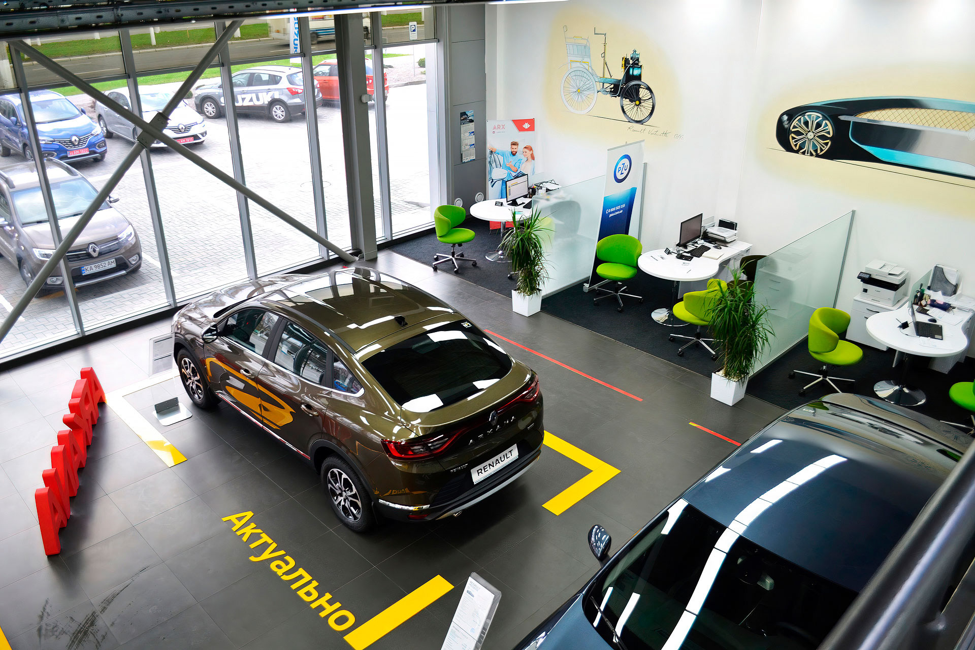 RENAULT 汽车展厅设计丨乌克兰-18