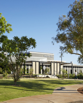 Karratha Health Campus 现代化医疗空间设计丨澳大利亚丨HASSELL