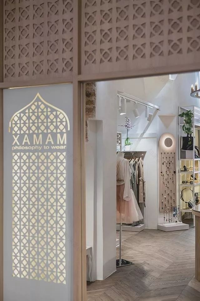 广东中山服装城淘宝店主跨界打造多元化品牌-8