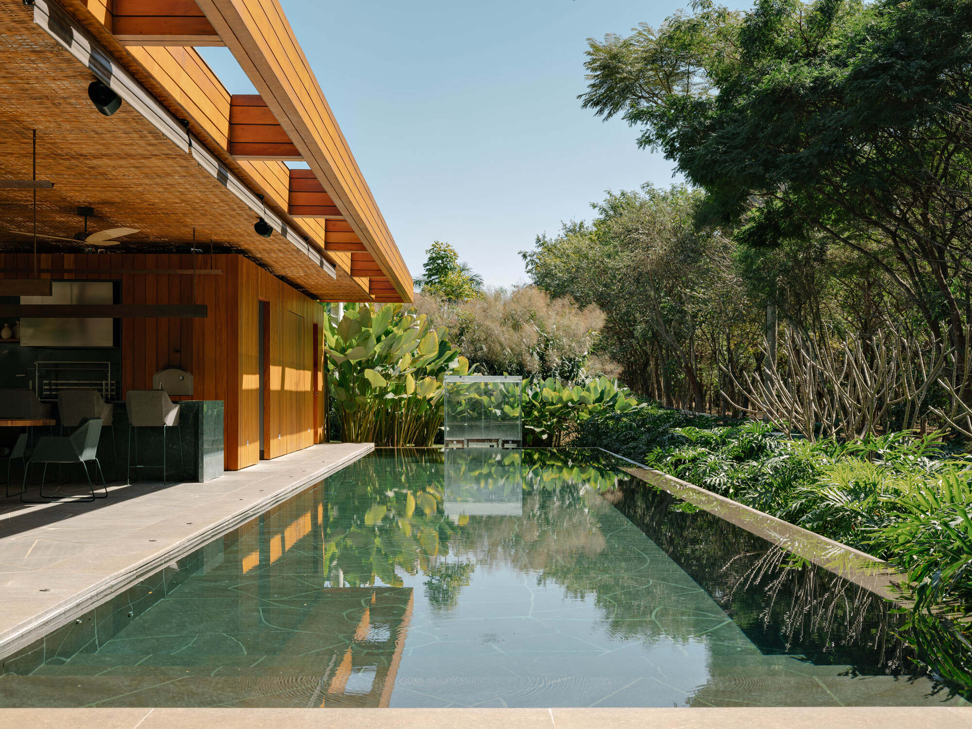 Country House in the Interior of São Paulo / DB Arquitetos-37