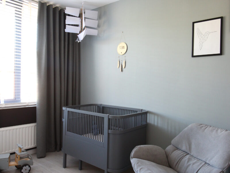 Nya Interieurontwerp | Project Delft – Sfeervolle en praktische meegroeikamer-19