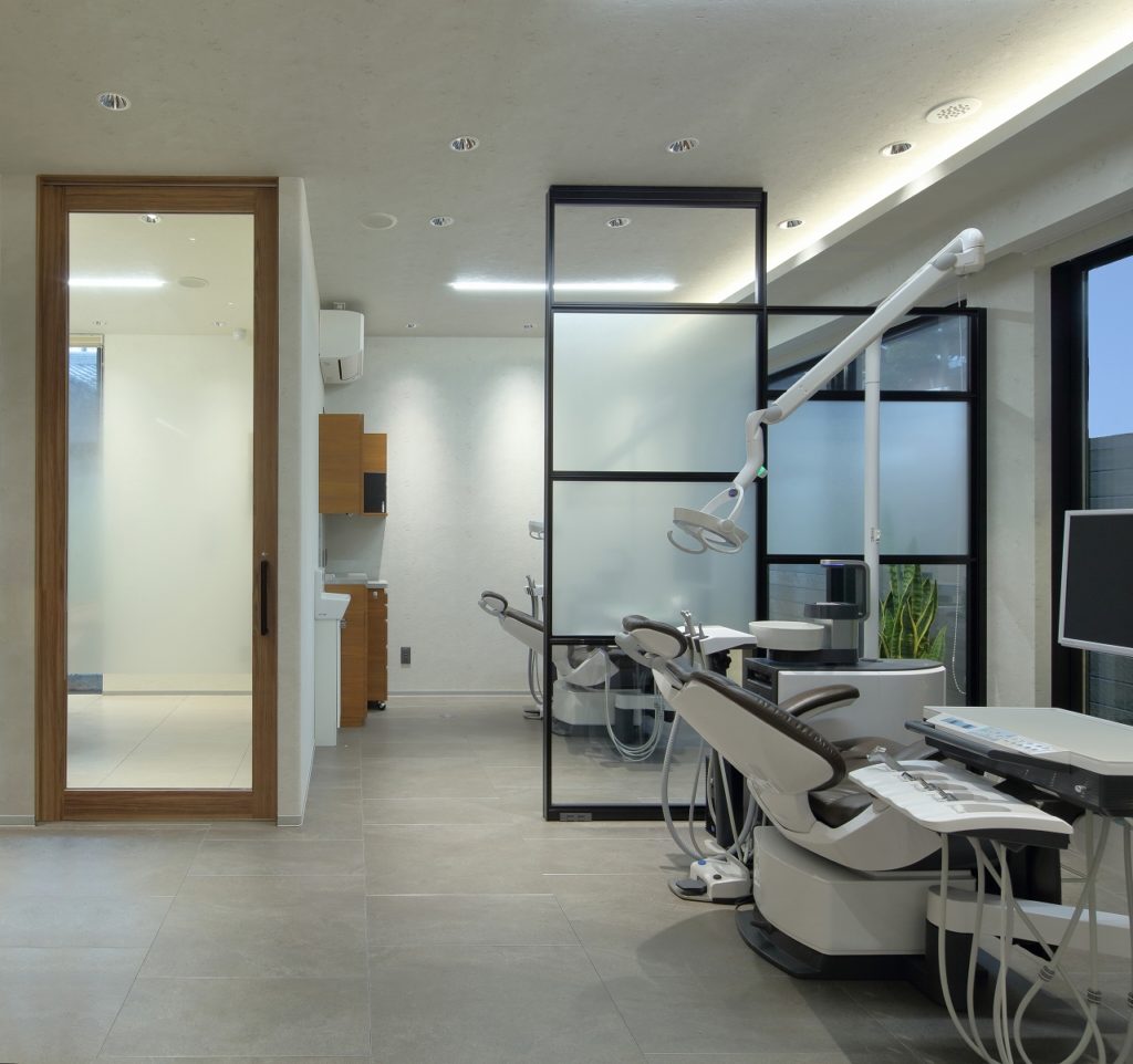 ＬｉＣＯファミリー歯科 | WORKS | UDA建築設計-9