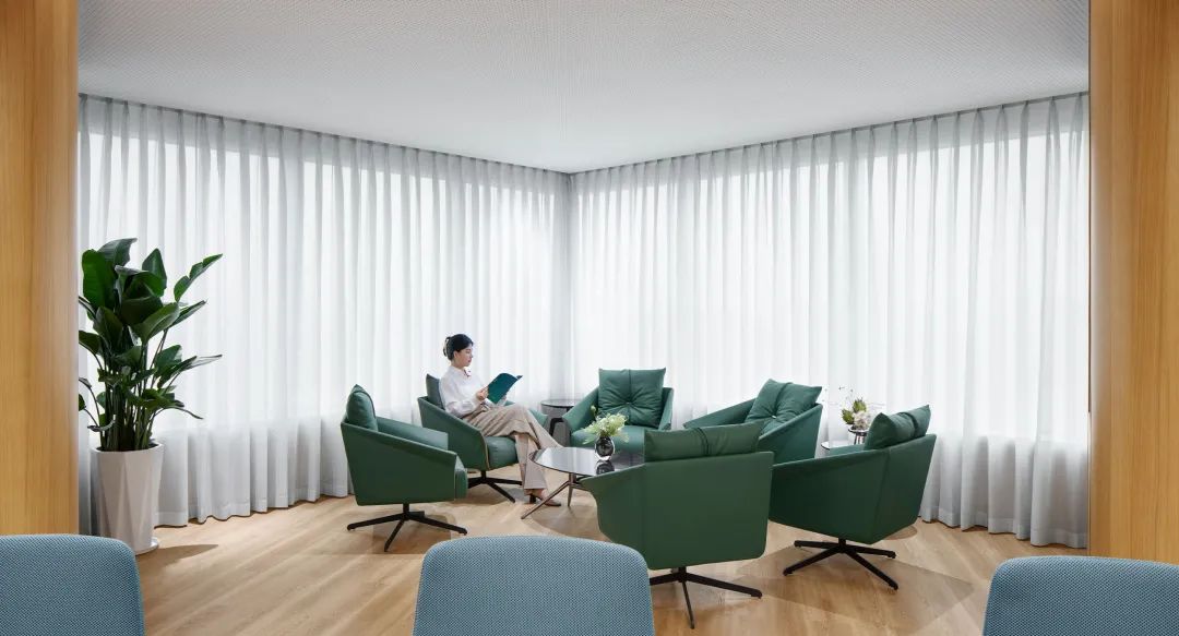 安利广州办公空间丨中国广州丨穆氏建筑设计-28