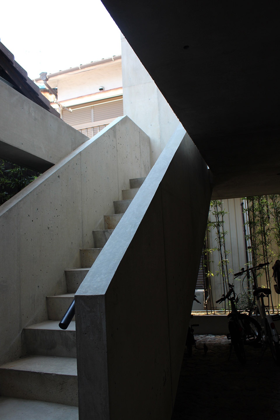 名古屋城附近的混凝土住宅-11