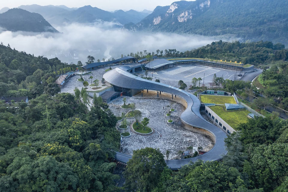 黄果树大瀑布、天星桥景区入口游客中心，贵州 / 中规院 + 清水爱派-37