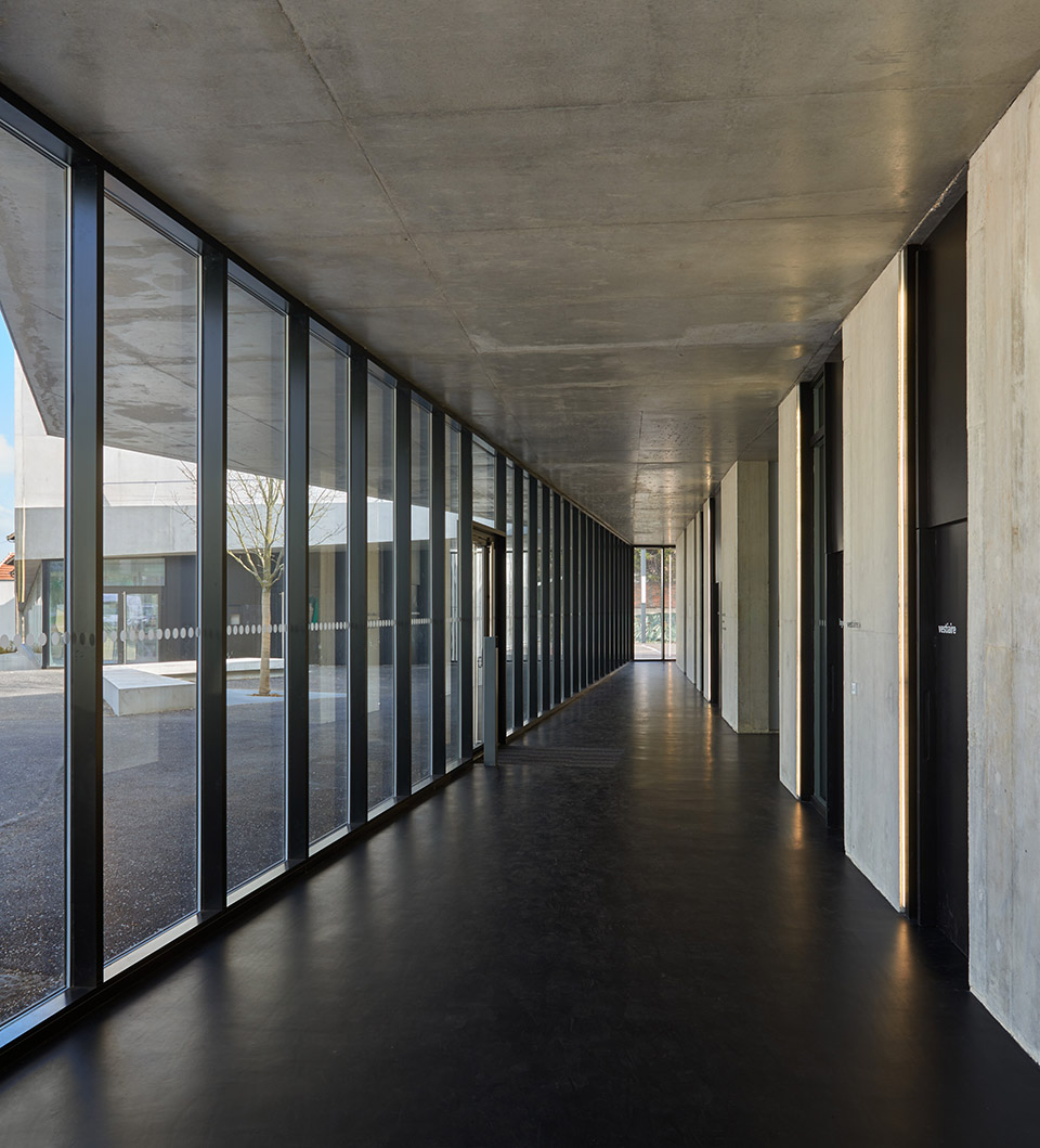 巴黎Les Closiaux体育馆，学生信息中心及员工宿舍 / Dominique Coulon & associés-17