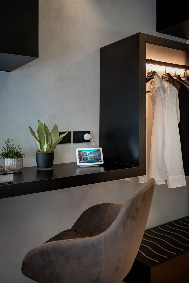 现代风格舒适而精致单一材料色块线条的民宿设计丨戈者设计-12