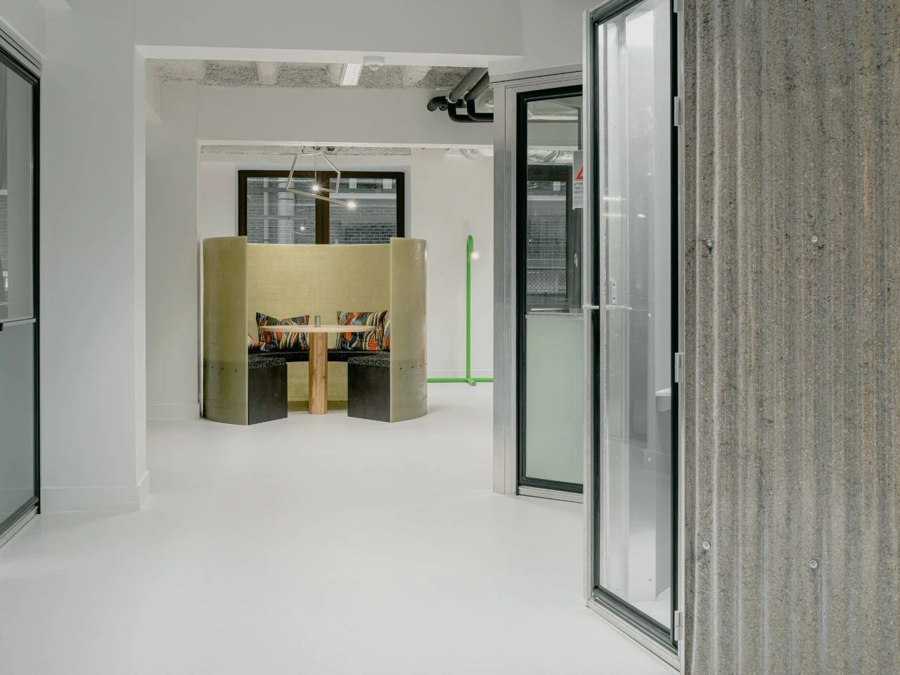 Silversquare Central 共享办公空间设计丨比利时丨12 位设计师和艺术家-43