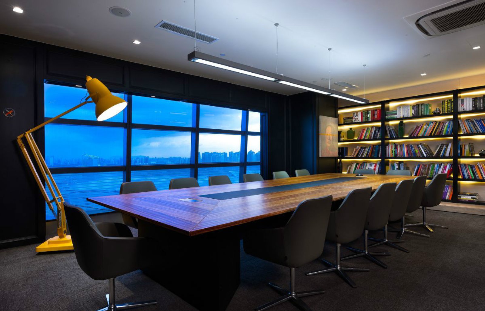 两个天堂企业ＯＦＦＩＣＥ-4